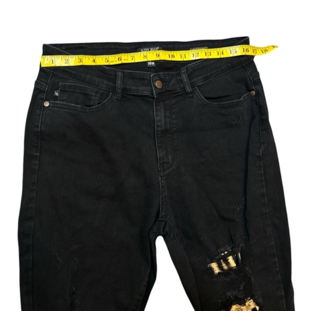 Judy Blue Black Destroyed Leopard Patch Skinny - Picture 7 of 7